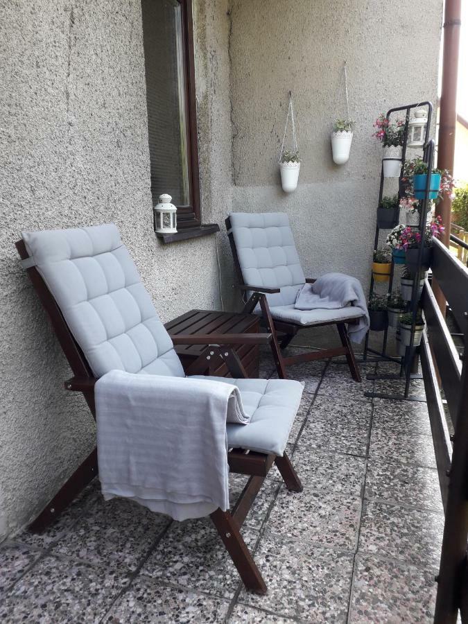 144 * Kněževes